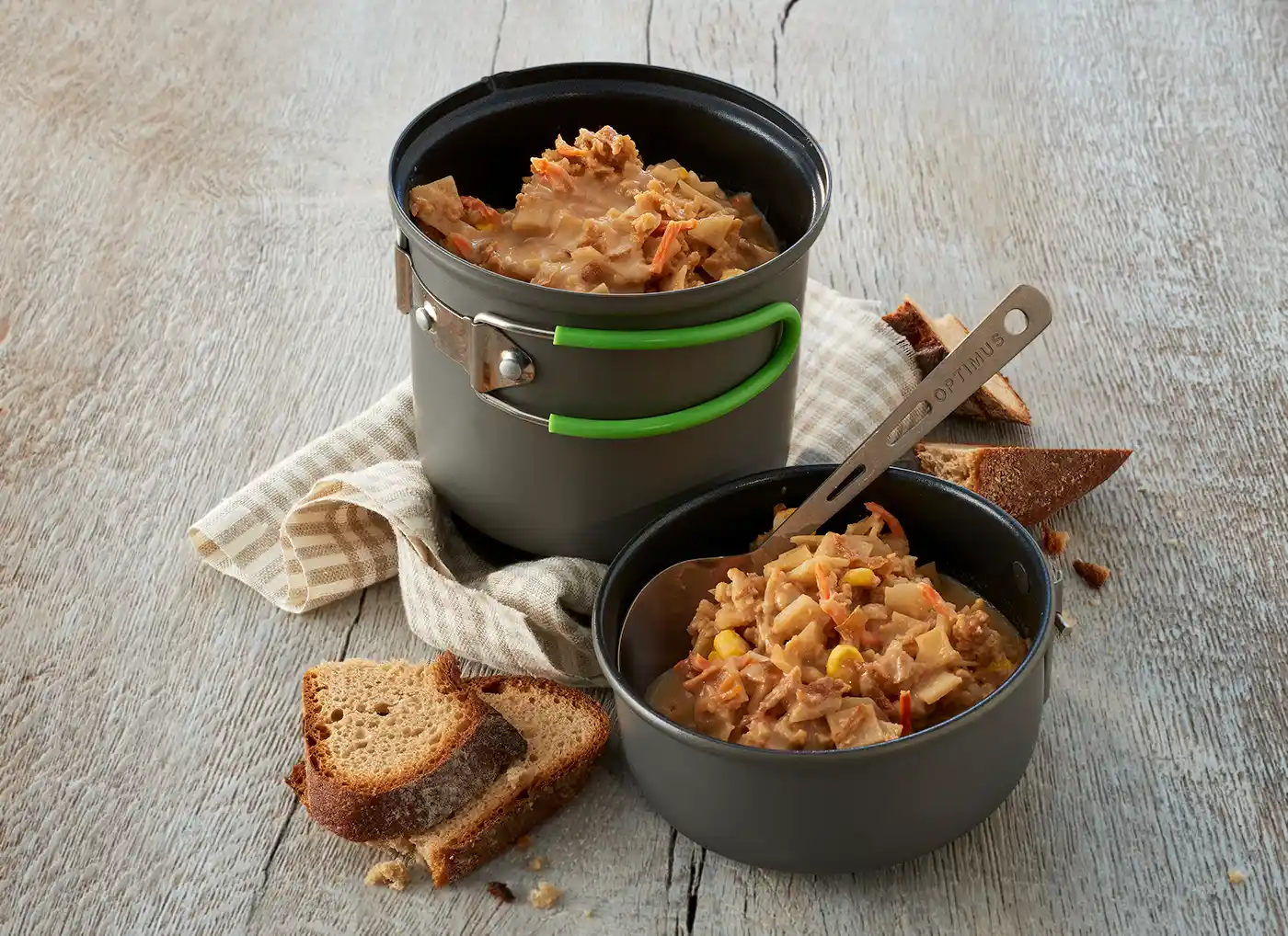 Kartoffeltopf mit Röstzwiebeln